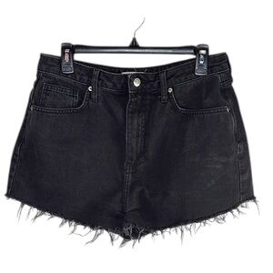 Forever 21 Women's Black Denim ShortsSize 31